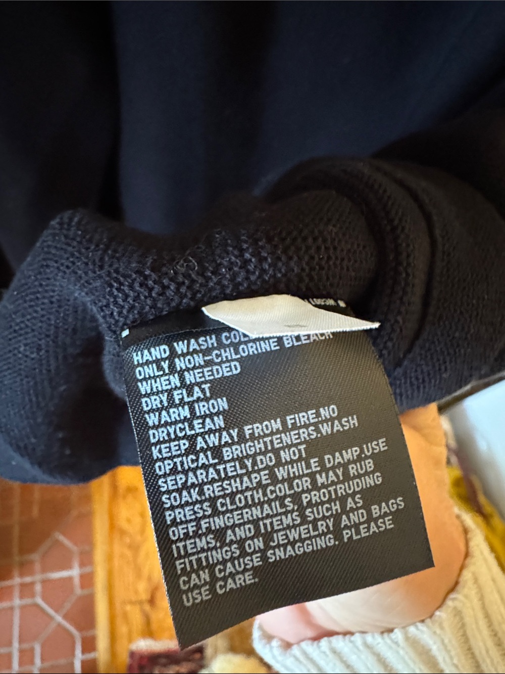 Uniqlo Black Long Sleeve Crewneck Top - Picture 7 of 9